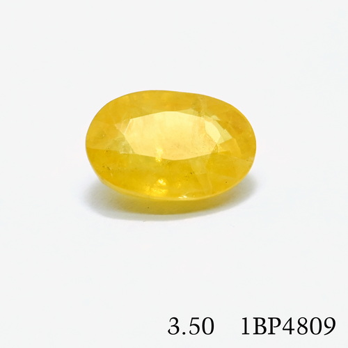 DSC_4111_2 Natural Yellow Sapphire Bangkok Pukhraj 3.50 Carat - Image 1