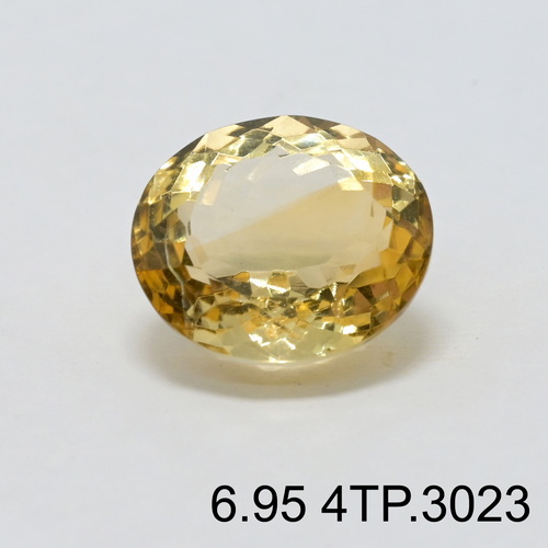 DSC_4587_2 Natural Yellow Citrine Topaz Pukhraj - 6.95 Carat - Image 1