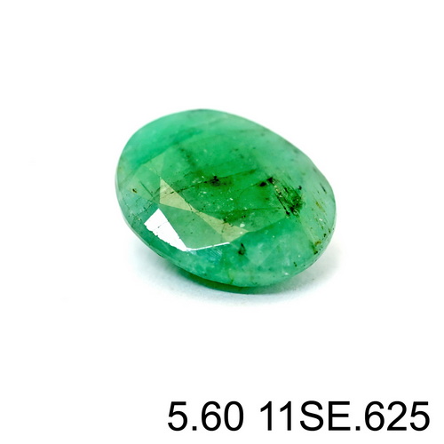 DSC_4813_2 Natural Green Sakota Emerald - 5.60 Carat - Image 1