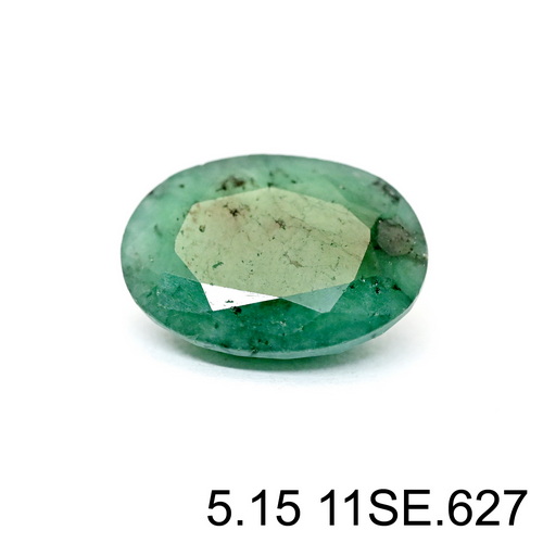 DSC_4820_2 Natural Green Sakota Emerald - 5.15 Carat - Image 1